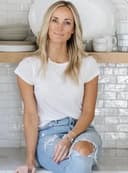 Lillie Eats and Tells